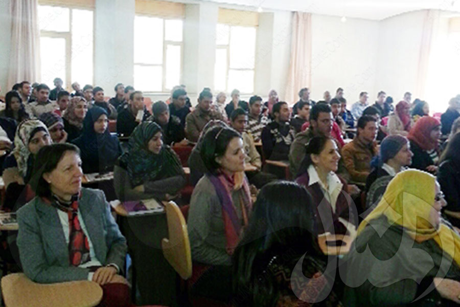 تمكين الأشخاص المعاقين حاضر في جامعة هليوبوليس المصرية