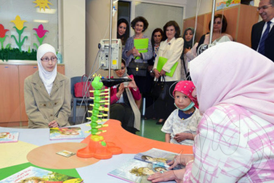 الشيخة جواهر القاسمي شخصية العام لجائزة وطني الإمارات للعمل الإنساني وصاحبة البصمة الذهبية