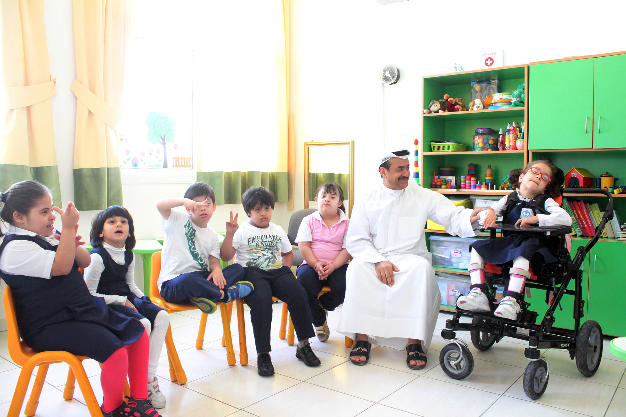 5 ملايين درهم من بنك دبي الإسلامي  لتعليم الأشخاص ذوي الإعاقة