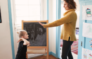 إرشادات لدعم السلوك الإيجابي لطفلك من ذوي اضطراب طيف التوحد في بيئة المنزل