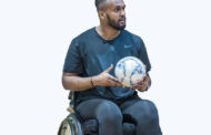 أحمد العكبري أوّل شخص ذي إعاقة يحصل على رخصة برنامج التدريب الثلاثي 