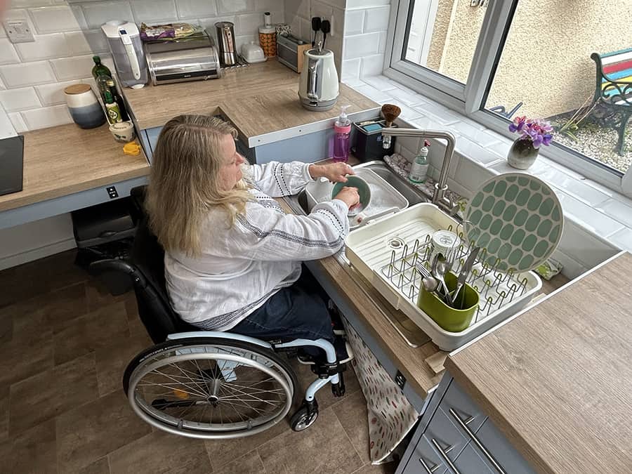 Case study: Rise and fall worktop makes kitchen safe and comfortable for wheelchair user
