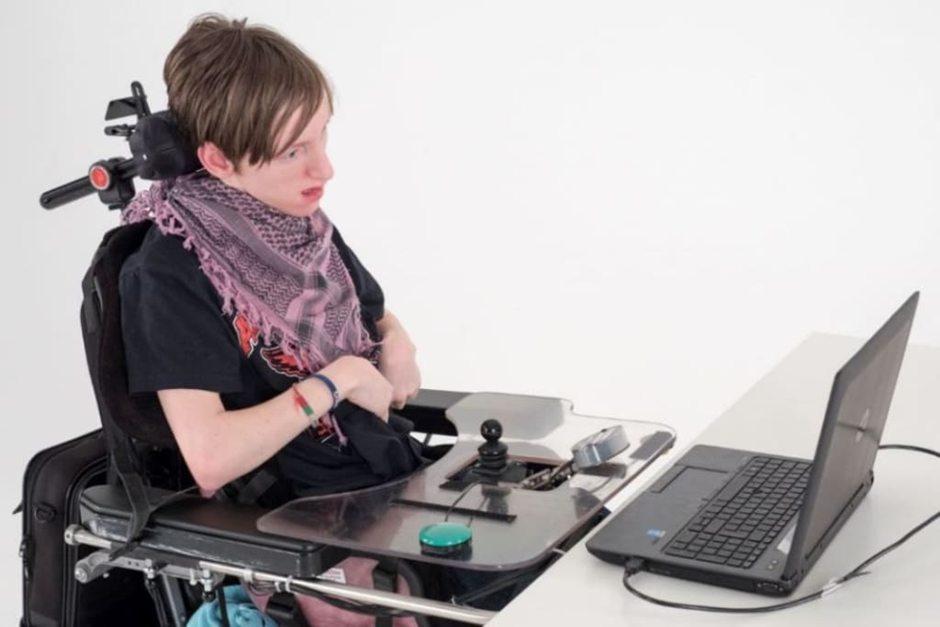 أهمية التكنولوجيا لذوي الإعاقة
