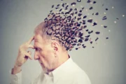 عندما يبدأ الخرف قبل أن نراه
